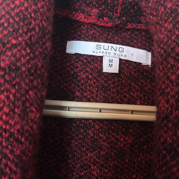 Red and Black Plaid Cardiganan - Picture 2 of 3